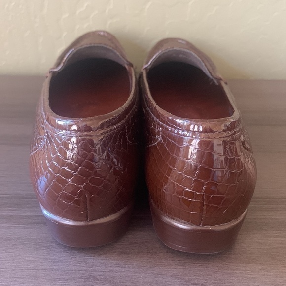 SAS Simplify Brown Crocodile Patent Leather Loafers Size 10 S (Slim) - Picture 6 of 12
